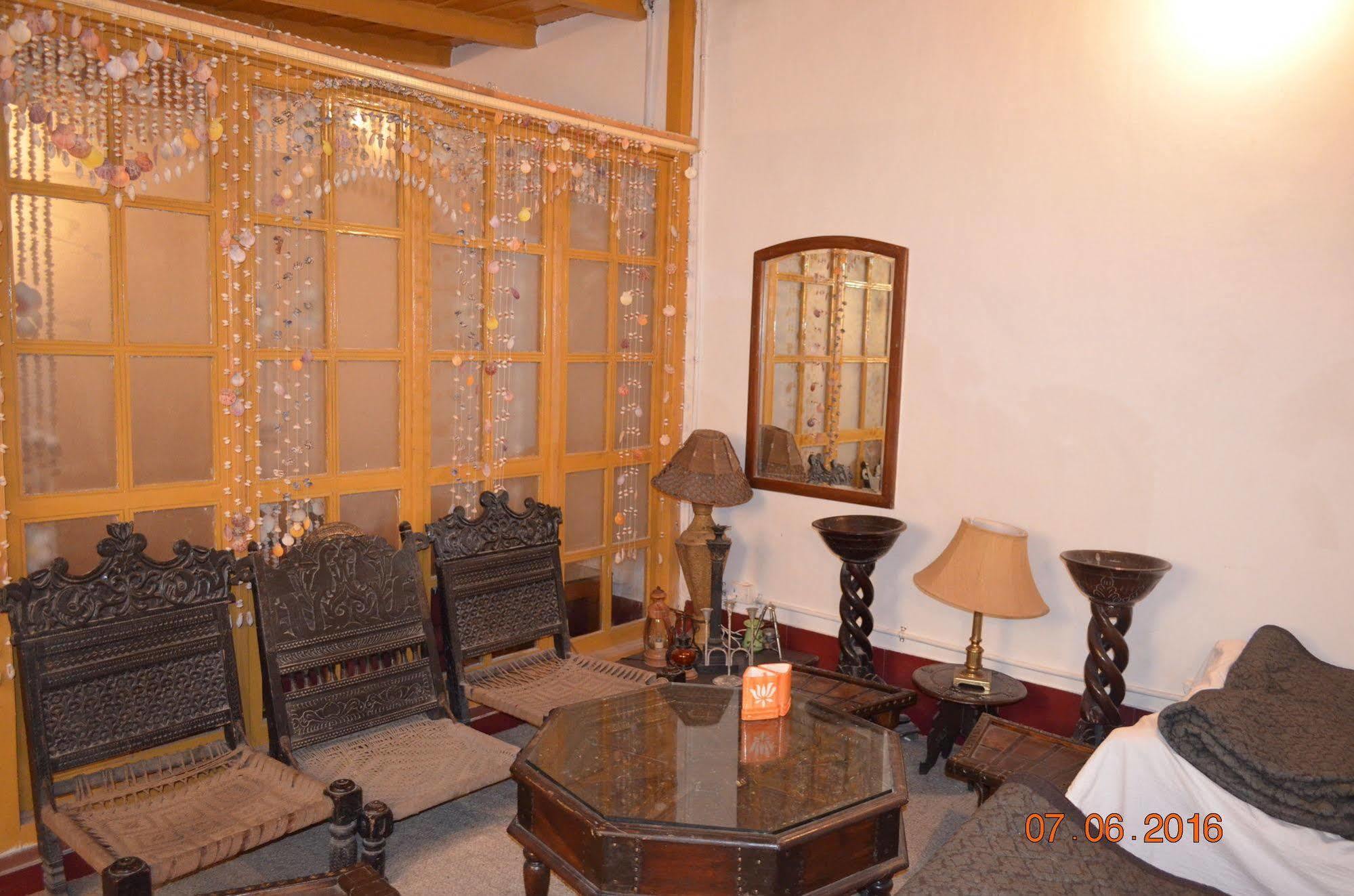 Kafal Resort Nainital Luaran gambar